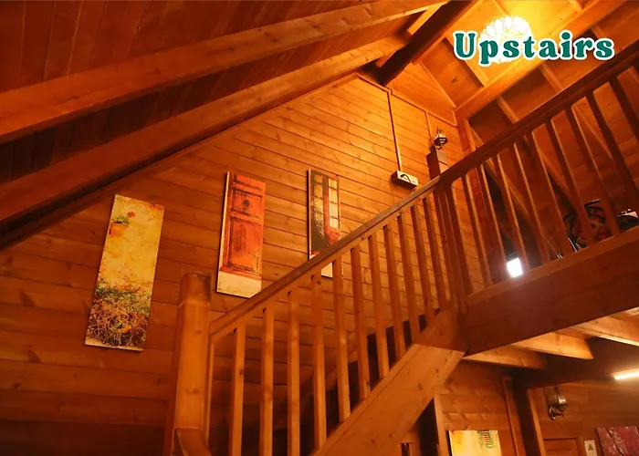 Joy Eco Woodhouse - 3 Bhk House (Adults Only) Villa Ooty